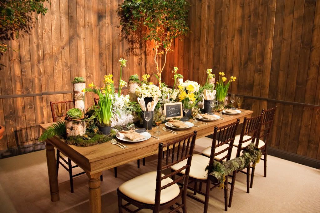 1-spring-garden-table-decor.jpg Photo by snippetandink | Photobucket